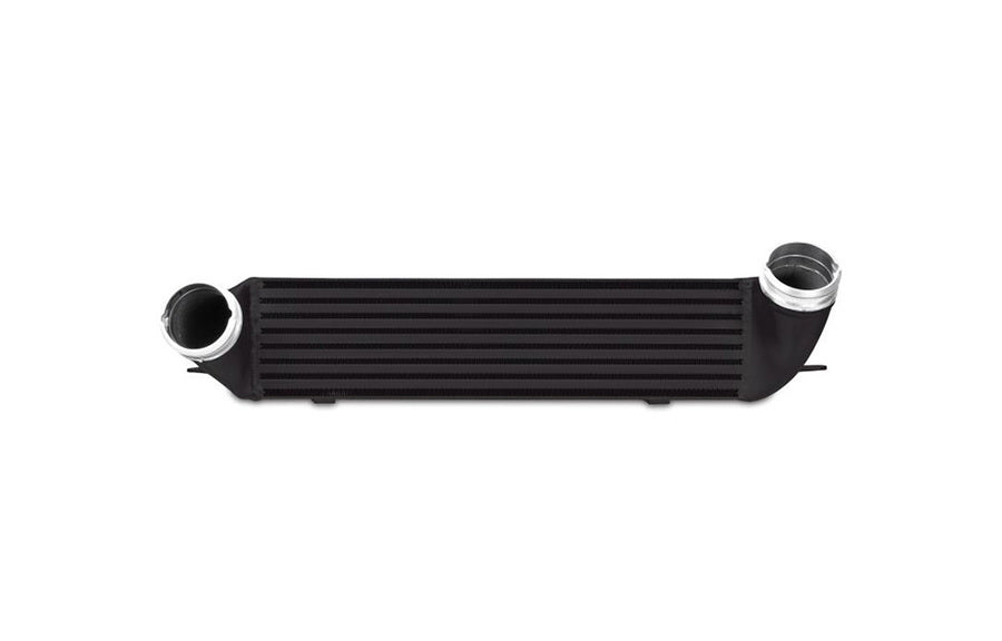 Mishimoto Intercooler Black, BMW 135i/335i/335ix 2007-2013 Artikelnummer: MMINT-E90-07B