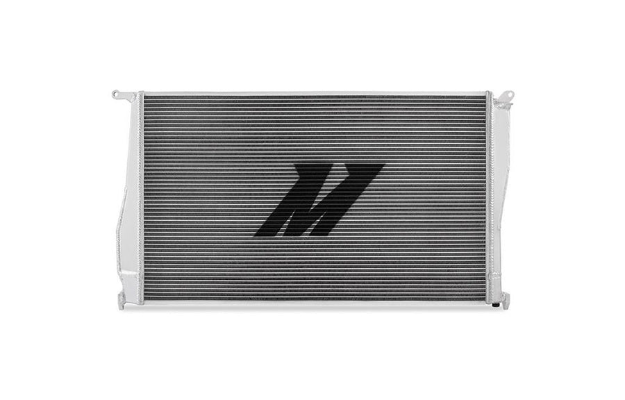 Mishimoto Radiator, BMW 135i/335i Automatic 2006-2013 Artikelnummer: MMRAD-E90-07A